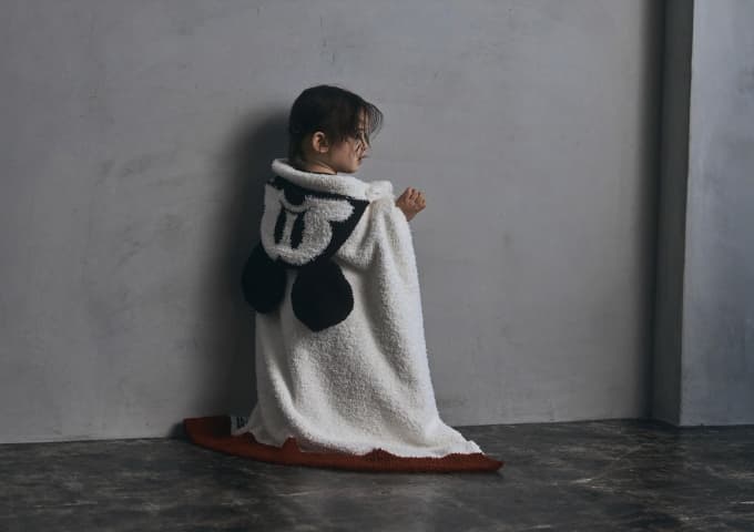 hooded blanket / Mickey