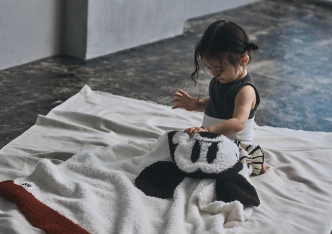 hooded blanket / Mickey