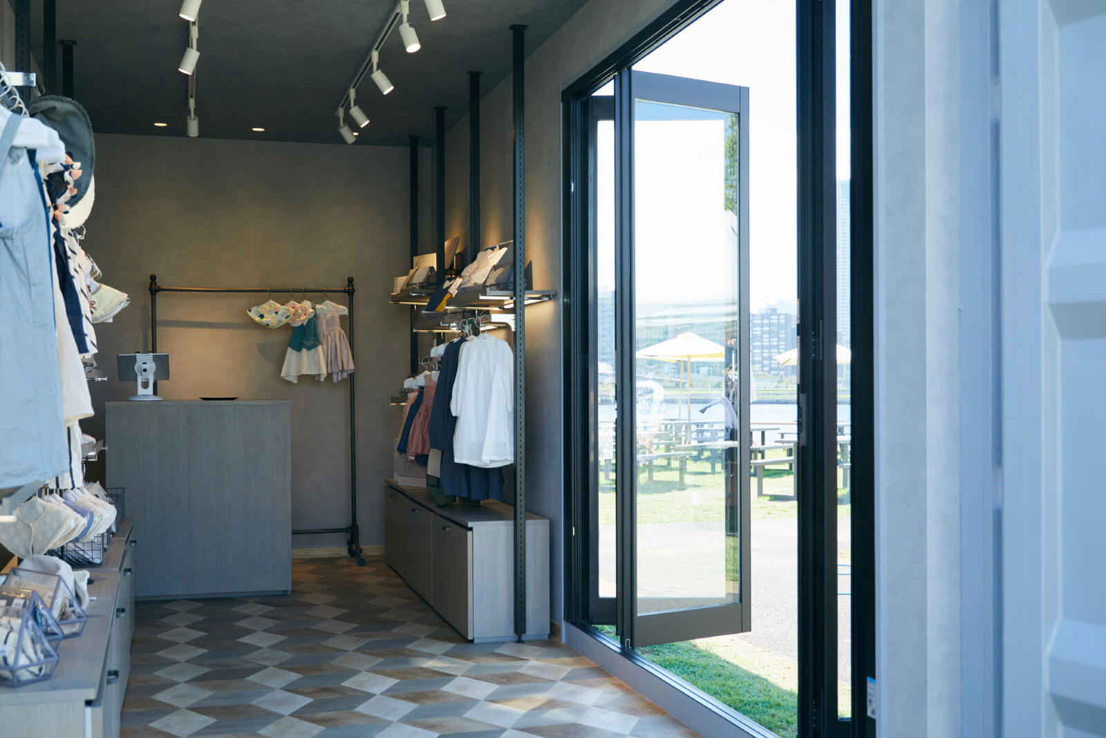 MARLMARL CARAVANって? | MARLMARL CARAVAN