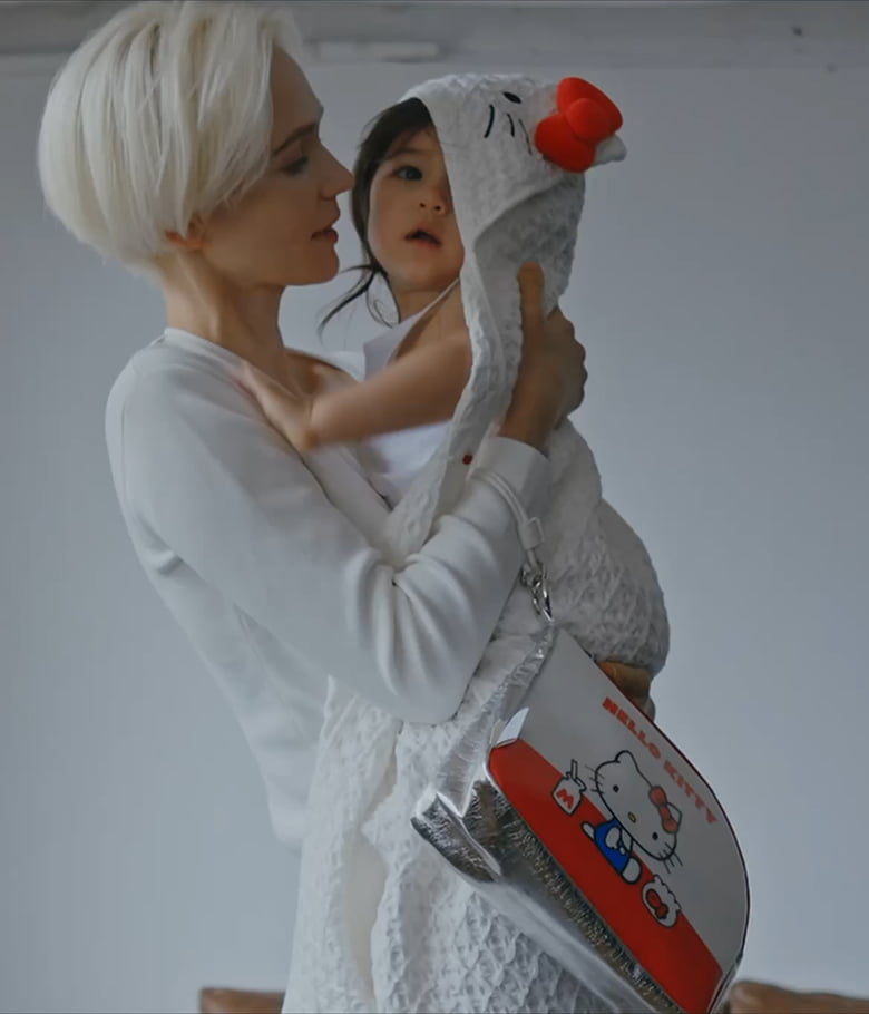 MARLMARL | ハローキティのコラボレーションアイテム