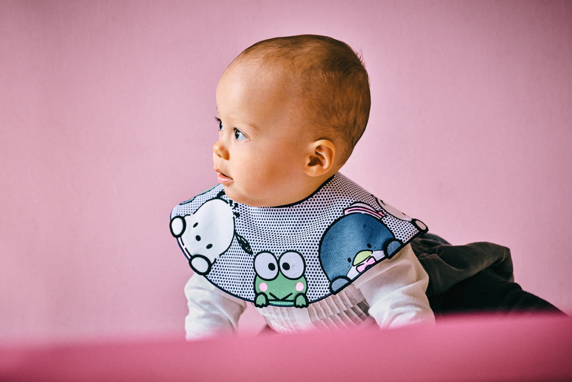 pop-out bib / HAPIDANBUI