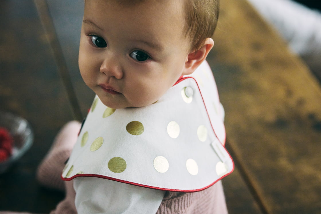 pop-out bib / Hello Kitty