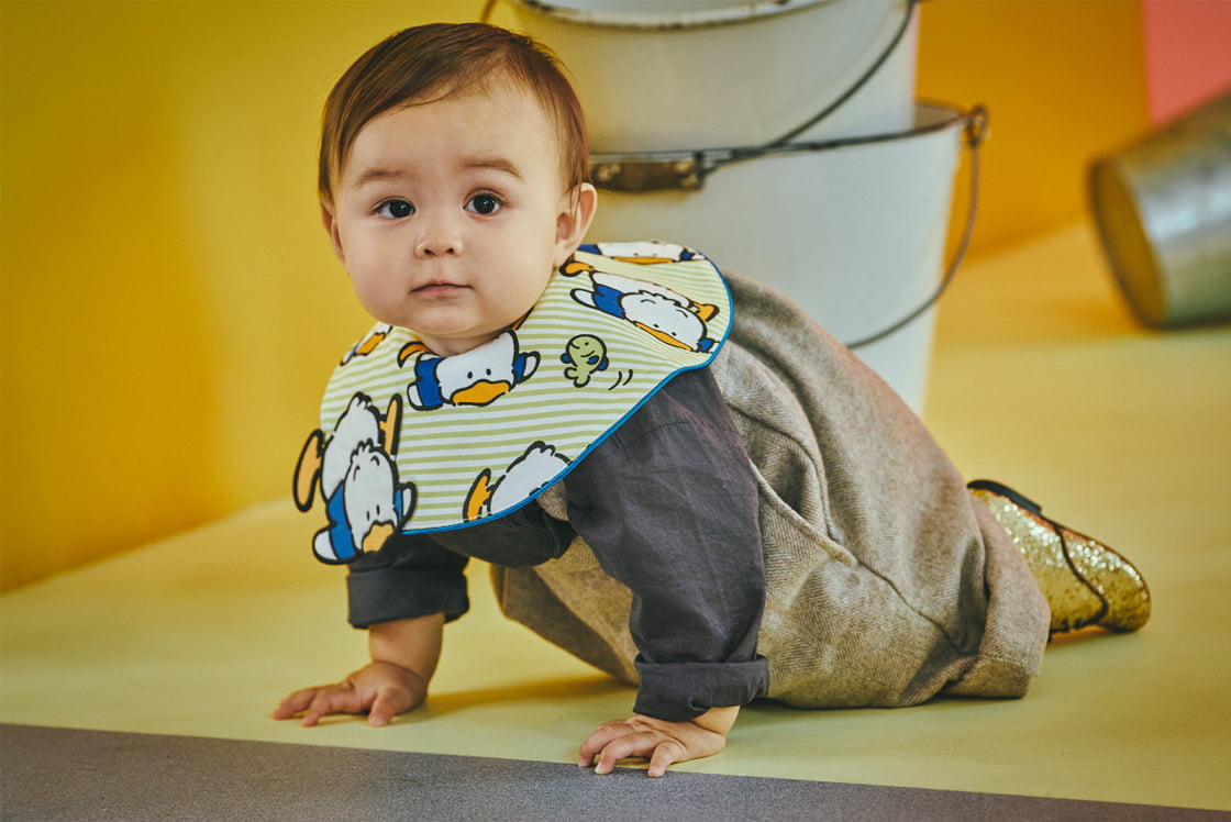 pop-out bib / AHIRUNOPEKKLE