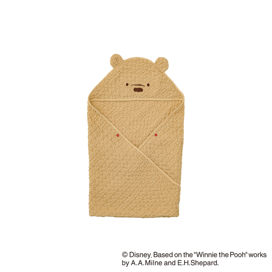オーガニックフード付きタオル　Winnie the pooh / 5 hooded towel（¥9,350）