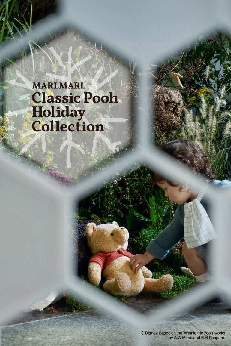 MARLMARL Classic Pooh Holiday Collection