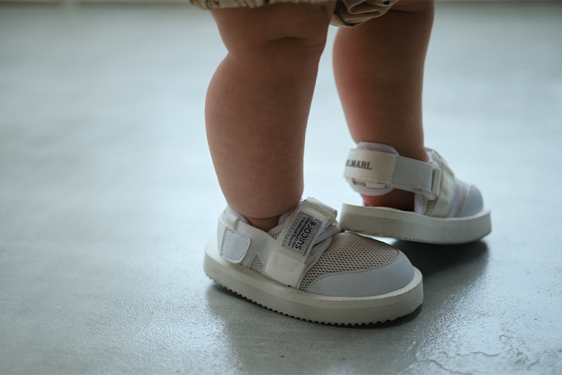 SUICOKE ZAVO 1 white | ギフト・スタイ・出産祝いのMARLMARL（マール