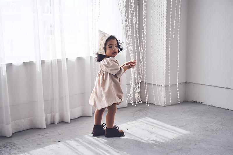 pompadour rompers 2 beige | ギフト・スタイ・出産祝いのMARLMARL