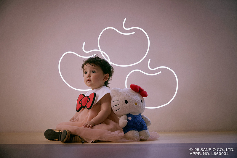 HELLO KITTY / big ribbon