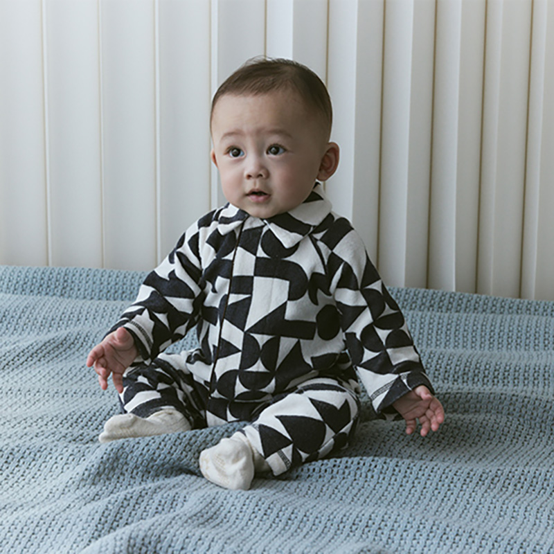 calin navy blocks