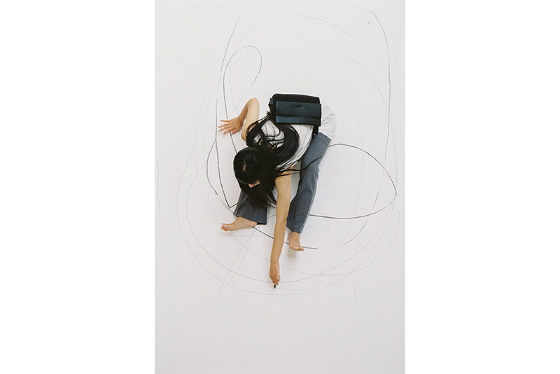 MORPH BODY BAG BLACK