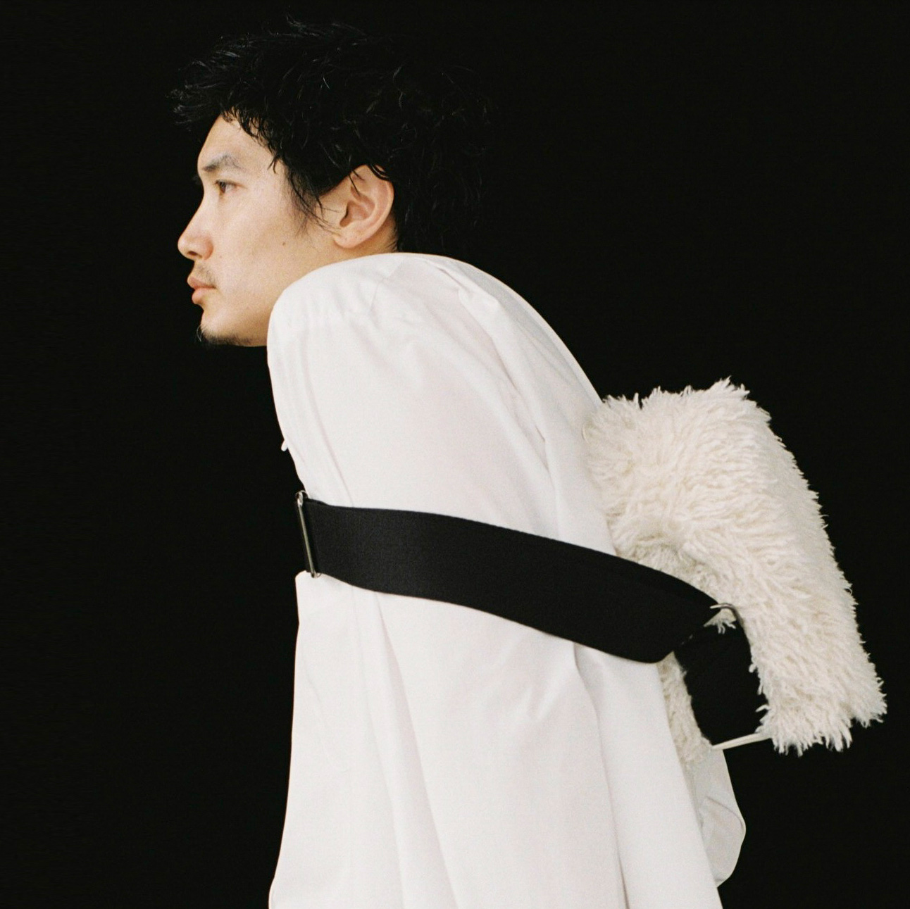 HONEYCOMB BAG SHAGGY WHITE